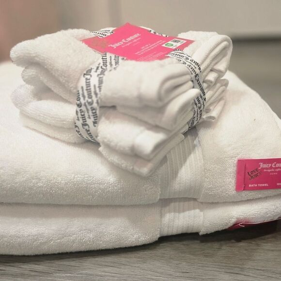 Juicy Couture Home Plush Oversized Bath Towel Set- White - Picture 3 of 5